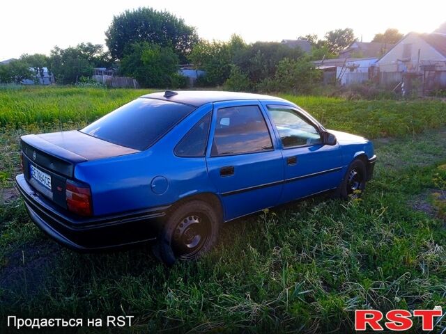 Синій Опель Вектра, об'ємом двигуна 2 л та пробігом 255 тис. км за 750 $, фото 5 на Automoto.ua