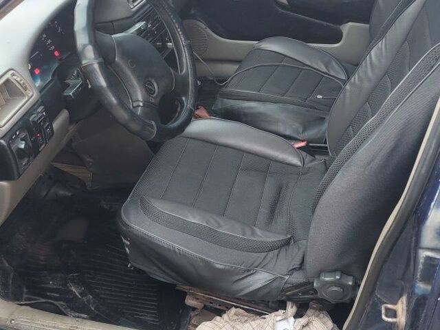 Синий Опель Вектра, объемом двигателя 1.6 л и пробегом 289 тыс. км за 850 $, фото 7 на Automoto.ua