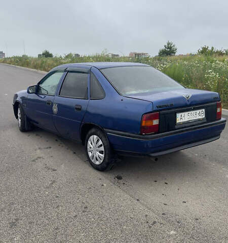 Синій Опель Вектра, об'ємом двигуна 1.8 л та пробігом 363 тис. км за 1649 $, фото 4 на Automoto.ua