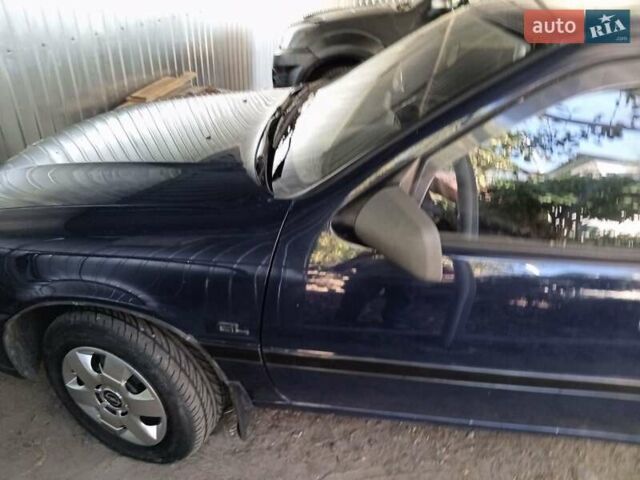 Синій Опель Вектра, об'ємом двигуна 1.8 л та пробігом 274 тис. км за 1700 $, фото 1 на Automoto.ua