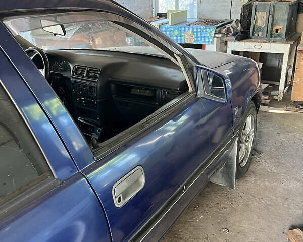 Синий Опель Вектра, объемом двигателя 2 л и пробегом 277 тыс. км за 1200 $, фото 14 на Automoto.ua