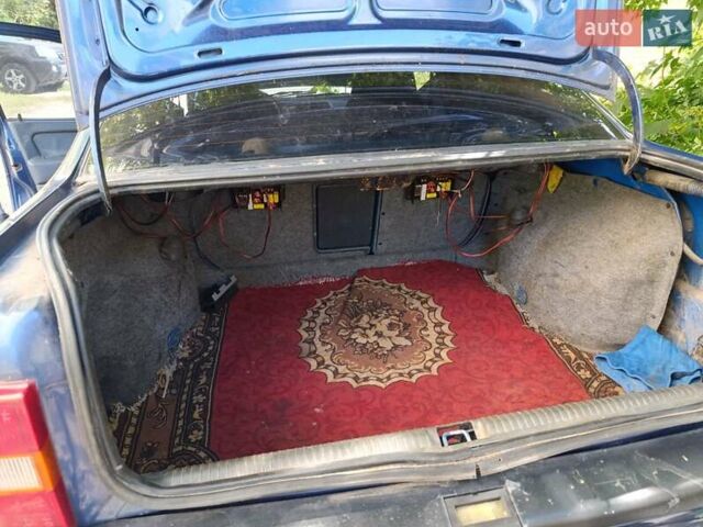 Синій Опель Вектра, об'ємом двигуна 1.6 л та пробігом 391 тис. км за 1800 $, фото 5 на Automoto.ua