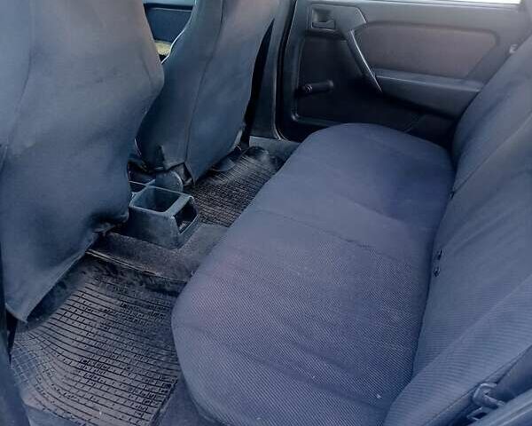 Синій Опель Вектра, об'ємом двигуна 1.6 л та пробігом 400 тис. км за 1100 $, фото 5 на Automoto.ua