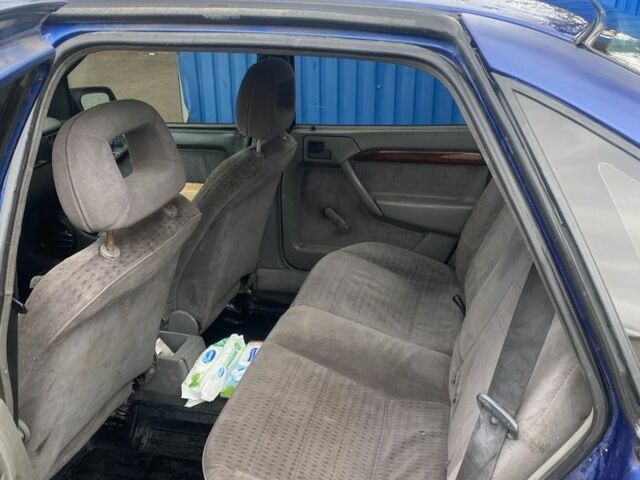 Синій Опель Вектра, об'ємом двигуна 2 л та пробігом 3 тис. км за 1350 $, фото 11 на Automoto.ua