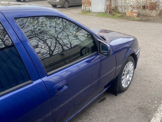 Синій Опель Вектра, об'ємом двигуна 2 л та пробігом 3 тис. км за 1350 $, фото 7 на Automoto.ua