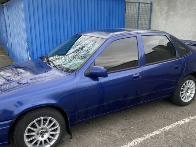 Синій Опель Вектра, об'ємом двигуна 2 л та пробігом 3 тис. км за 1350 $, фото 4 на Automoto.ua