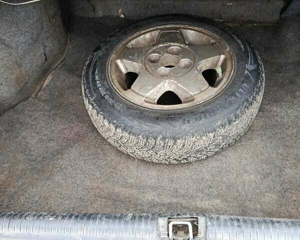 Синій Опель Вектра, об'ємом двигуна 2 л та пробігом 429 тис. км за 700 $, фото 7 на Automoto.ua