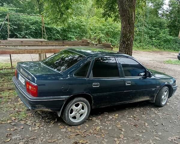 Синий Опель Вектра, объемом двигателя 1.6 л и пробегом 375 тыс. км за 1500 $, фото 7 на Automoto.ua