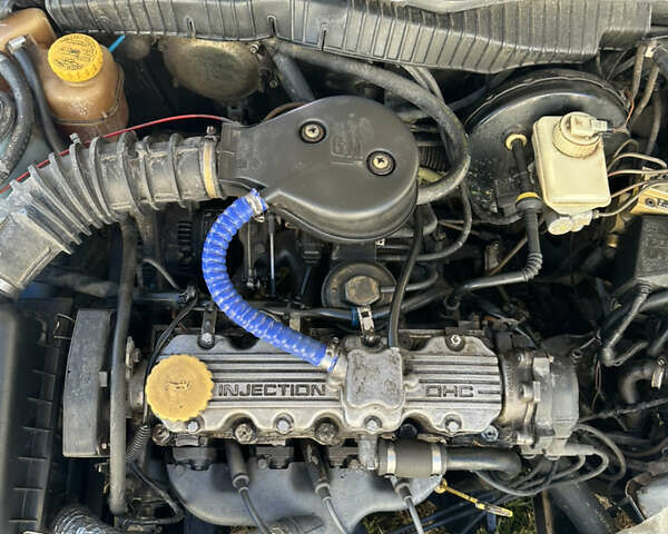 Синий Опель Вектра, объемом двигателя 1.8 л и пробегом 330 тыс. км за 1250 $, фото 23 на Automoto.ua