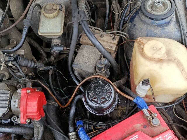 Синий Опель Вектра, объемом двигателя 2 л и пробегом 429 тыс. км за 700 $, фото 4 на Automoto.ua