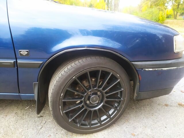 Синій Опель Вектра, об'ємом двигуна 2 л та пробігом 320 тис. км за 2100 $, фото 2 на Automoto.ua