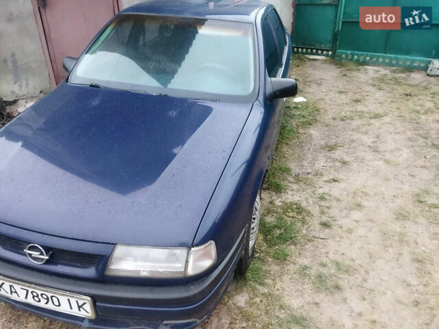 Синий Опель Вектра, объемом двигателя 2 л и пробегом 340 тыс. км за 2500 $, фото 2 на Automoto.ua