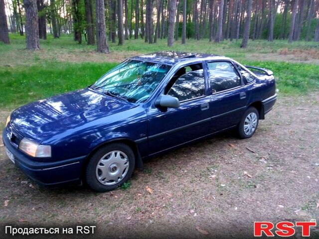 Синій Опель Вектра, об'ємом двигуна 18 л та пробігом 351 тис. км за 1500 $, фото 3 на Automoto.ua