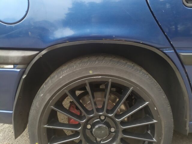 Синій Опель Вектра, об'ємом двигуна 2 л та пробігом 320 тис. км за 2100 $, фото 5 на Automoto.ua