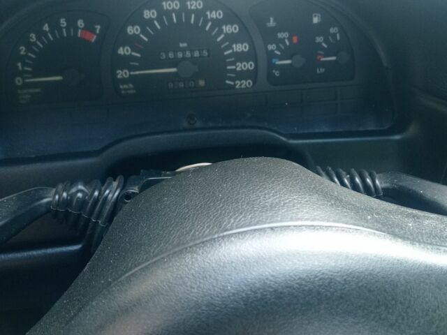 Синій Опель Вектра, об'ємом двигуна 2 л та пробігом 369 тис. км за 1500 $, фото 6 на Automoto.ua