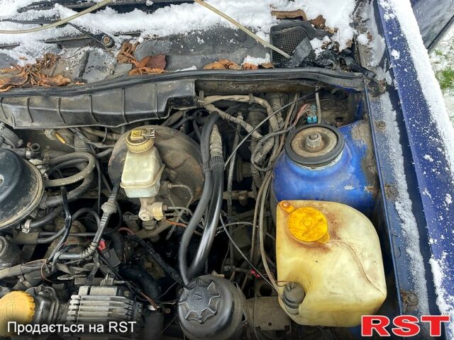 Синий Опель Вектра, объемом двигателя 1.6 л и пробегом 283 тыс. км за 500 $, фото 11 на Automoto.ua