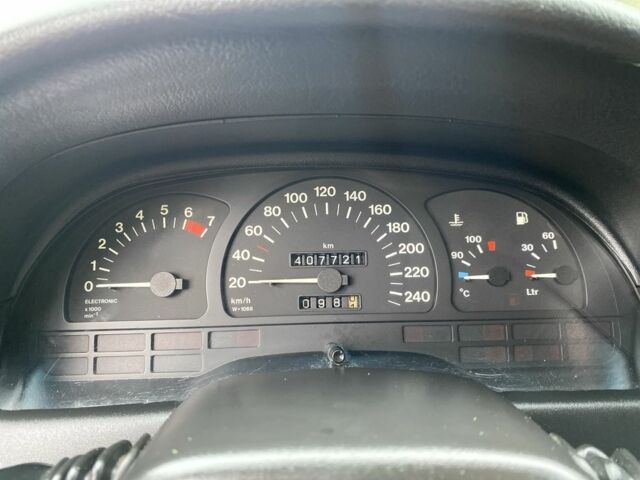 Синий Опель Вектра, объемом двигателя 2 л и пробегом 407 тыс. км за 1650 $, фото 5 на Automoto.ua