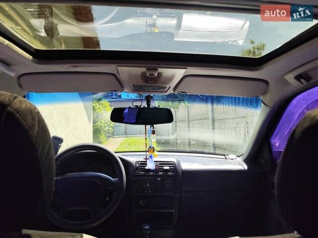 Синий Опель Вектра, объемом двигателя 1.6 л и пробегом 377 тыс. км за 1400 $, фото 3 на Automoto.ua