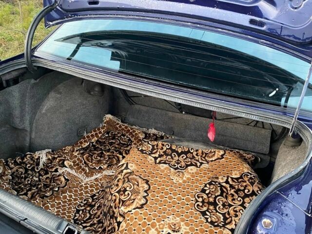 Синий Опель Вектра, объемом двигателя 1.6 л и пробегом 328 тыс. км за 1600 $, фото 5 на Automoto.ua