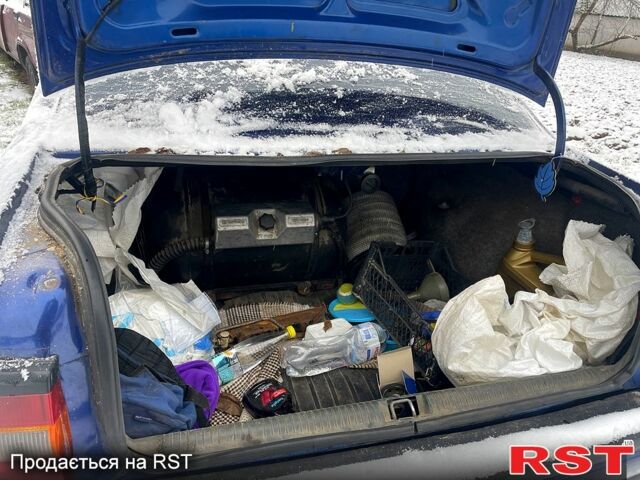 Синий Опель Вектра, объемом двигателя 1.6 л и пробегом 283 тыс. км за 500 $, фото 9 на Automoto.ua