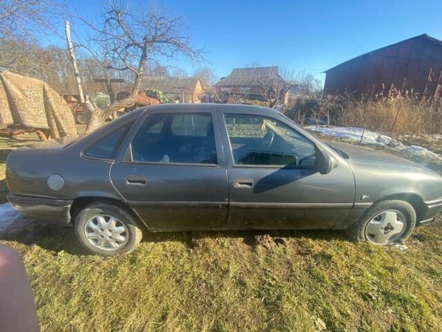 Синий Опель Вектра, объемом двигателя 1.8 л и пробегом 5 тыс. км за 800 $, фото 4 на Automoto.ua