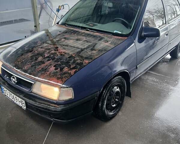 Синій Опель Вектра, об'ємом двигуна 1.6 л та пробігом 189 тис. км за 1600 $, фото 3 на Automoto.ua