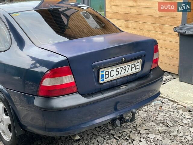 Синій Опель Вектра, об'ємом двигуна 1.6 л та пробігом 530 тис. км за 1250 $, фото 18 на Automoto.ua