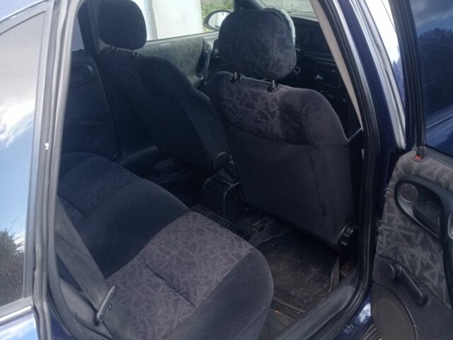 Синій Опель Вектра, об'ємом двигуна 1.6 л та пробігом 300 тис. км за 2700 $, фото 2 на Automoto.ua