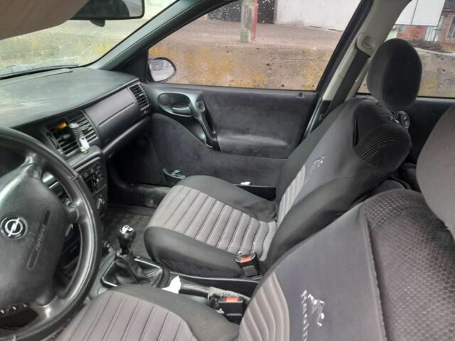 Синій Опель Вектра, об'ємом двигуна 0 л та пробігом 234 тис. км за 1050 $, фото 6 на Automoto.ua