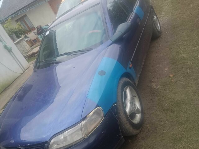 Опель Вектра 1996 в Ивано-Франковске на Automoto.ua Синий Опель Вектра, объемом двигателя 1.8 л и пробегом 403 тыс. км за 1500 $, фото 3 на Automoto.ua