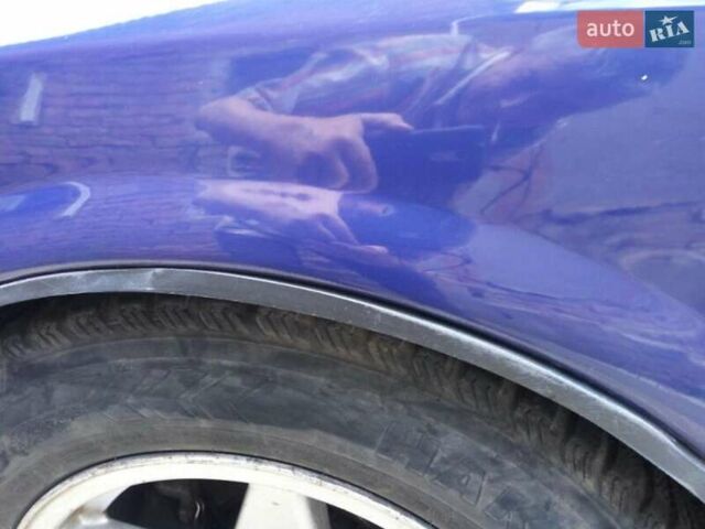 Синий Опель Вектра, объемом двигателя 1.7 л и пробегом 235 тыс. км за 2200 $, фото 3 на Automoto.ua