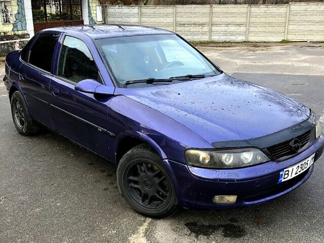 Синий Опель Вектра, объемом двигателя 2 л и пробегом 308 тыс. км за 3000 $, фото 5 на Automoto.ua