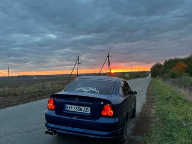 Синий Опель Вектра, объемом двигателя 2.5 л и пробегом 330 тыс. км за 2800 $, фото 4 на Automoto.ua