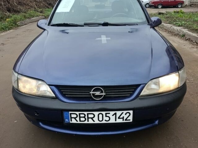 Синій Опель Вектра, об'ємом двигуна 1.7 л та пробігом 300 тис. км за 1190 $, фото 3 на Automoto.ua