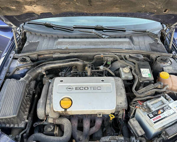 Синий Опель Вектра, объемом двигателя 1.6 л и пробегом 177 тыс. км за 2800 $, фото 26 на Automoto.ua