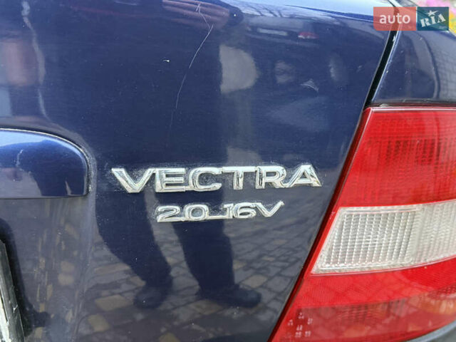 Синій Опель Вектра, об'ємом двигуна 2 л та пробігом 248 тис. км за 2650 $, фото 27 на Automoto.ua