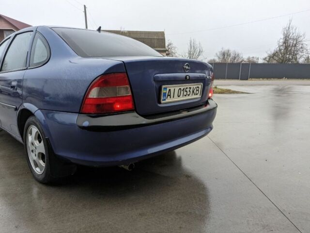 Синій Опель Вектра, об'ємом двигуна 0 л та пробігом 420 тис. км за 1750 $, фото 3 на Automoto.ua