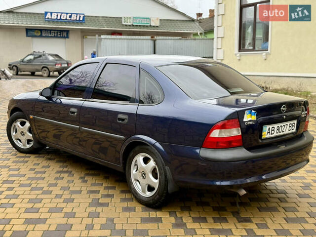 Синій Опель Вектра, об'ємом двигуна 2 л та пробігом 248 тис. км за 2550 $, фото 18 на Automoto.ua