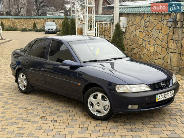 Синій Опель Вектра, об'ємом двигуна 2 л та пробігом 248 тис. км за 2550 $, фото 3 на Automoto.ua