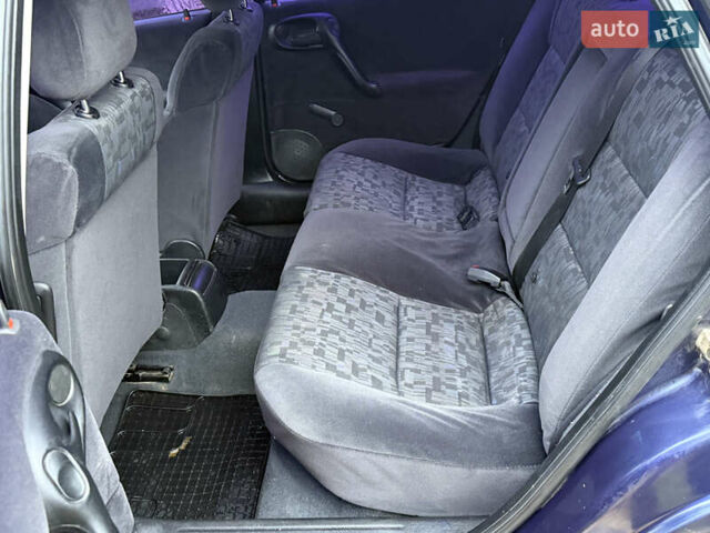 Синій Опель Вектра, об'ємом двигуна 2 л та пробігом 248 тис. км за 2550 $, фото 37 на Automoto.ua