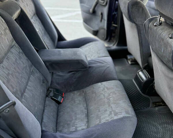 Синий Опель Вектра, объемом двигателя 1.6 л и пробегом 177 тыс. км за 2800 $, фото 18 на Automoto.ua