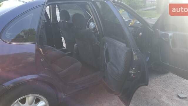 Синій Опель Вектра, об'ємом двигуна 2 л та пробігом 300 тис. км за 2200 $, фото 10 на Automoto.ua