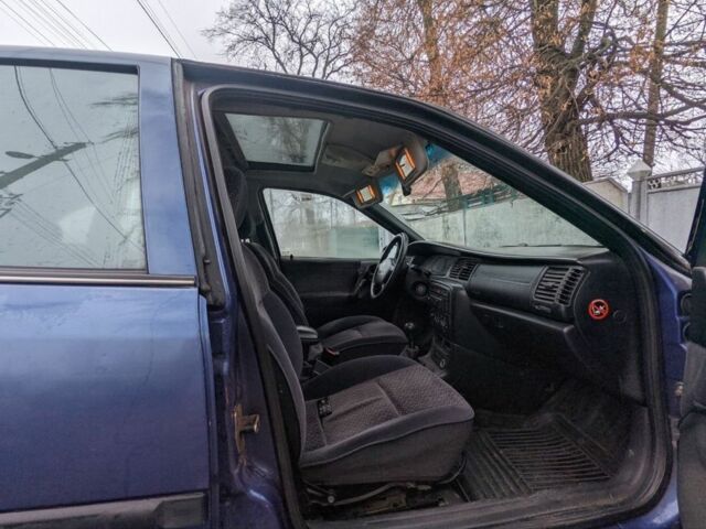 Синій Опель Вектра, об'ємом двигуна 0 л та пробігом 420 тис. км за 1750 $, фото 5 на Automoto.ua