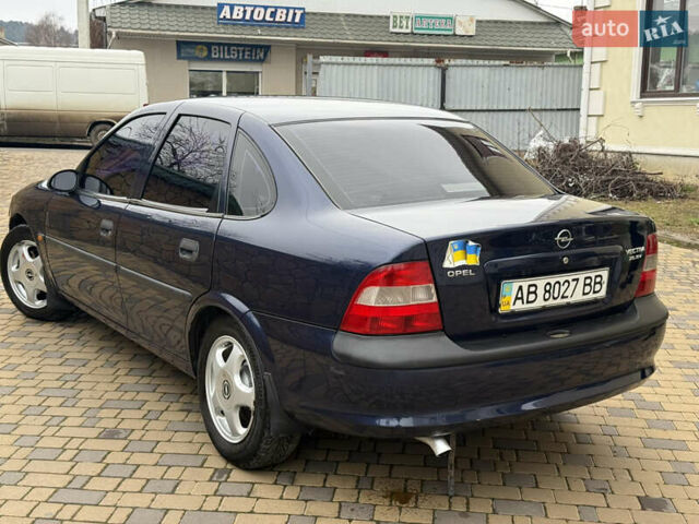 Синій Опель Вектра, об'ємом двигуна 2 л та пробігом 248 тис. км за 2550 $, фото 17 на Automoto.ua