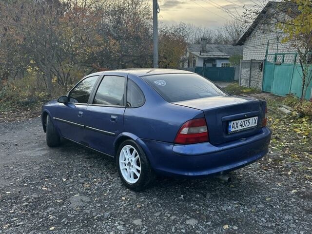 Синий Опель Вектра, объемом двигателя 2 л и пробегом 3 тыс. км за 2500 $, фото 3 на Automoto.ua