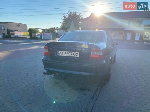Синій Опель Вектра, об'ємом двигуна 2 л та пробігом 391 тис. км за 2200 $, фото 1 на Automoto.ua
