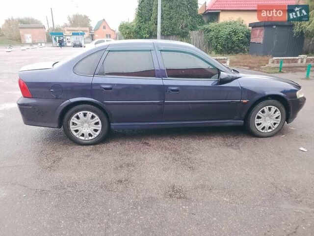 Синій Опель Вектра, об'ємом двигуна 1.6 л та пробігом 370 тис. км за 3000 $, фото 4 на Automoto.ua