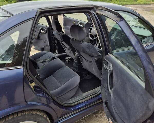 Синій Опель Вектра, об'ємом двигуна 1.8 л та пробігом 240 тис. км за 3300 $, фото 9 на Automoto.ua