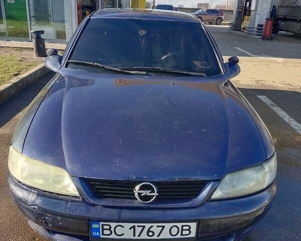 Синий Опель Вектра, объемом двигателя 1.6 л и пробегом 395 тыс. км за 2100 $, фото 1 на Automoto.ua
