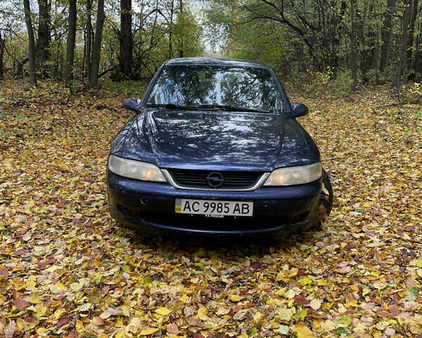 Синий Опель Вектра, объемом двигателя 2 л и пробегом 390 тыс. км за 1800 $, фото 12 на Automoto.ua